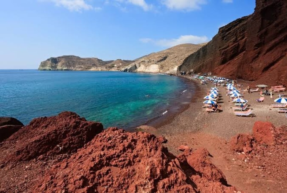 <p>Koloumbos Beach &ndash; The Wild Side of Santorini 🏖️🐚</p>
<p>No sunbeds, no bars, no crowds&mdash;just raw, unfiltered beauty! 🌊🏝️ Koloumbos is the go-to beach for those who love nature and don&rsquo;t mind a little adventure. 🌿🥾 It&rsquo;s also one of the island&rsquo;s unofficial nudist beaches, so if you see more than just waves, don&rsquo;t be shocked! 😳😆 The water is crystal-clear, and the nearby sea cave adds an extra dose of mystery. 🔦🌊</p>